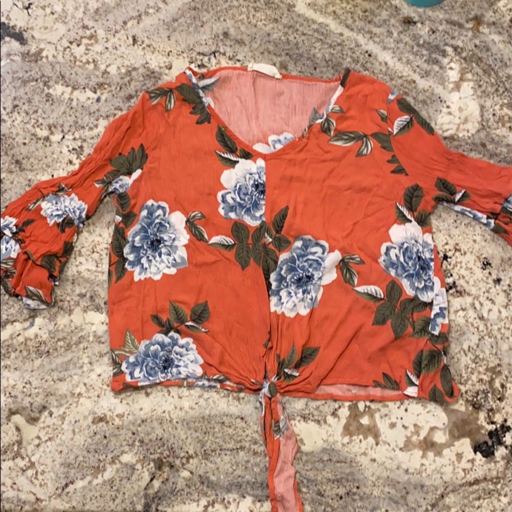 Peach Love cropped shirt